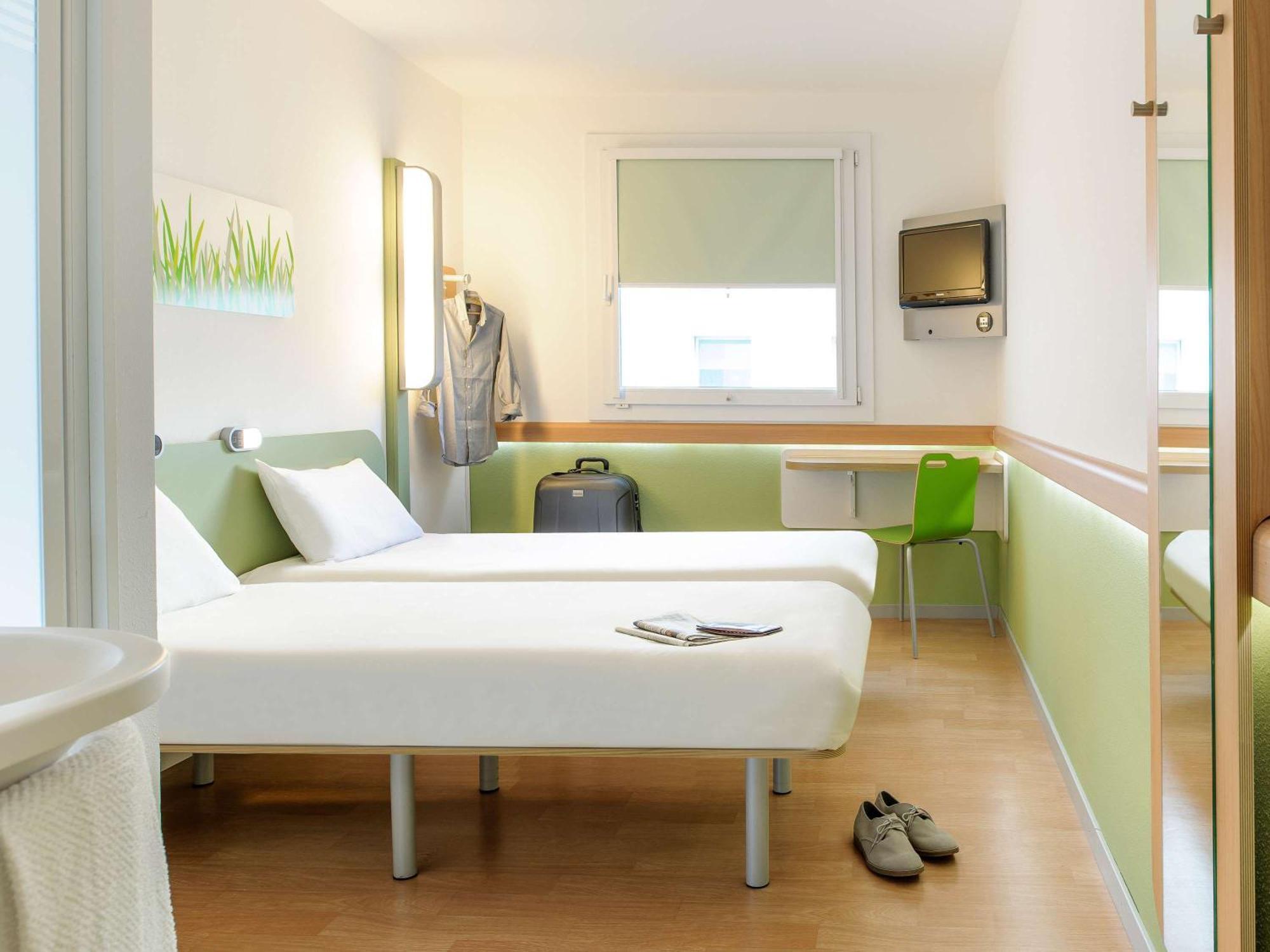Ibis Budget Alicante Pension Sin Comedor Экстерьер фото